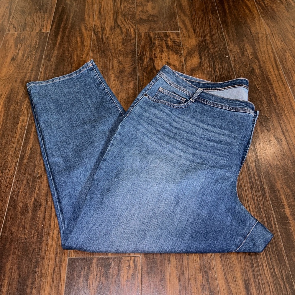 Womens Plus Size Jeans Denim Pants 24W Slim Leg